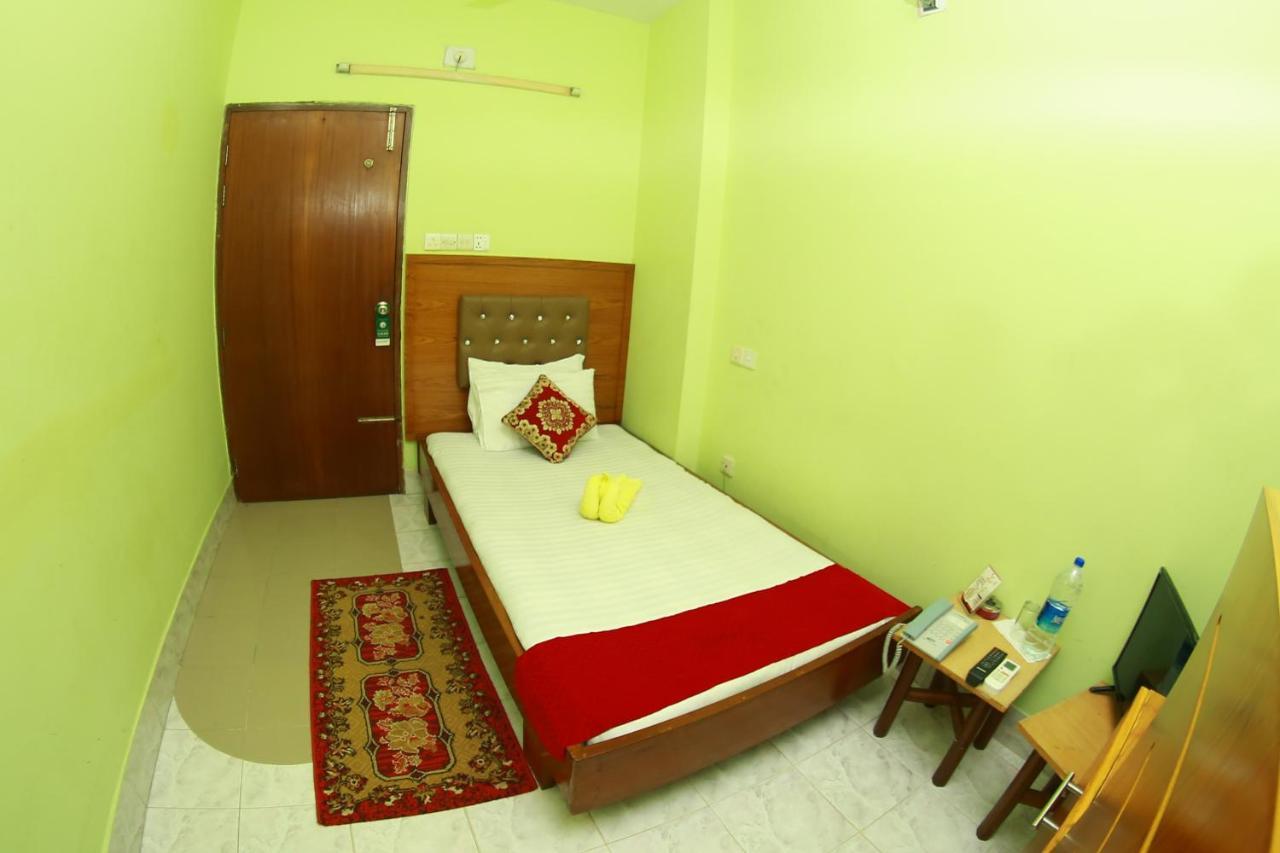 Hotel Farmis Garden Sylhet Dış mekan fotoğraf